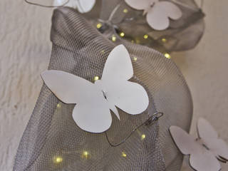 Butterfly lamp, l'heartelier design l'heartelier design 미니멀리스트 거실