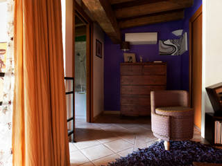 LOFT, INTERNO B INTERNO B Eclectic style bedroom