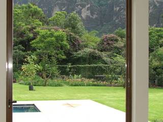 Tepoztlan, Morelos, México, Multivi Multivi Modern windows & doors