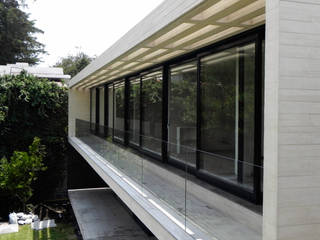 Diseños Elevables, Multivi Multivi Portas e janelas modernas