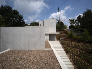 Minamiyama house, TOMOAKI UNO ARCHITECTS TOMOAKI UNO ARCHITECTS Casas minimalistas