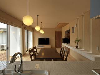 松原の黒い家 eu建築設計 Country style dining room