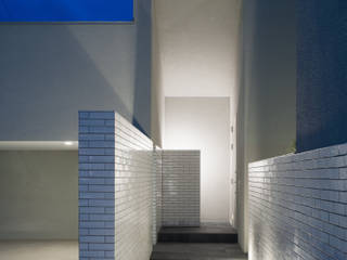 House of Representation, Form / Koichi Kimura Architects Form / Koichi Kimura Architects Casas modernas