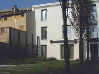 Villa privata a Ferrara, baranzoni architetti baranzoni architetti Home design ideas