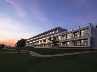 Eldery Residential Building Modern houses by Atelier d'Arquitetura Lopes da Costa Modern