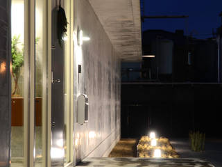 3×3×21, 風景のある家.LLC 風景のある家.LLC خانه ها سیمان Grey