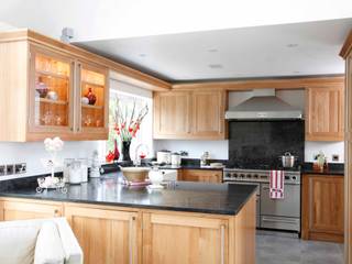 Family Lounge and Kitchen (Hertfordshire, UK), GA Interiors GA Interiors
