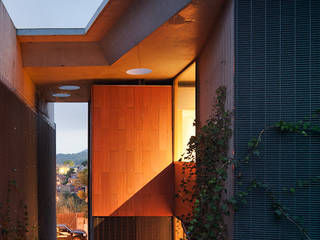 CASA POMARET, PICHARCHITECTS PICHARCHITECTS Modern Houses