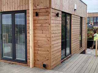 Gwel an Mor Lodges - Cornwall (Turnkey Builds), Building With Frames Building With Frames Casas modernas Madera Acabado en madera