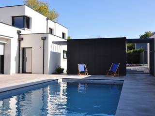 Des pool-house aussi !, Wellhome - Bebamboo Wellhome - Bebamboo Piscinas