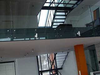 HOME DESIGN 1, Planungsbüro GAGRO Planungsbüro GAGRO Industrial style corridor, hallway and stairs