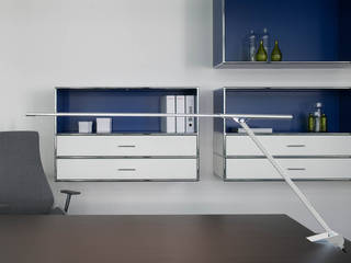 Acus-Office Schreibtischleuchte mit Power LED, betec Leuchten Manufactur betec Leuchten Manufactur Modern study/office