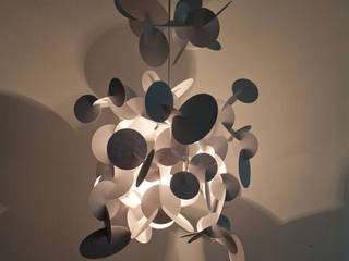 Leaves the shadows, Vanessa Vaugeois Vanessa Vaugeois Dining room