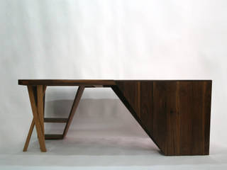 Public Tower_Meeting Table, ARTIZAC ARTIZAC Estudios y oficinas