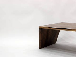 Public Tower_Side Table, ARTIZAC ARTIZAC غرفة المعيشة