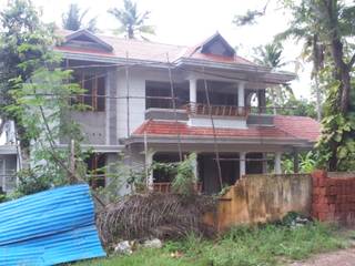 Construction Ongoing Kollam, Gentle Homes- Architects and Builders Gentle Homes- Architects and Builders منازل