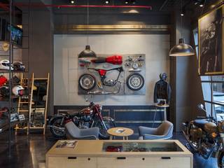 Royal Enfield , Studio Lotus Studio Lotus مساحات تجارية