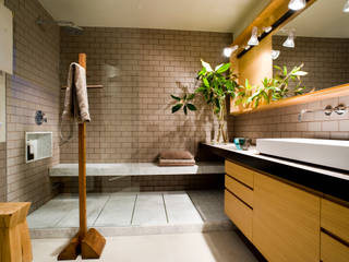 A74. CASA. , BONBA studio BONBA studio Classic style bathroom