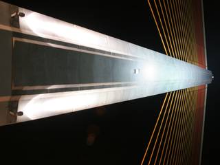 Bai Chay Bridge, Nakajima Tatsuoki Lighting Design Laboratory Inc. Nakajima Tatsuoki Lighting Design Laboratory Inc.