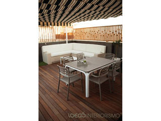 Terraza de diseño en Catarroja, Valencia, Ideas Interiorismo Exclusivo, SLU Ideas Interiorismo Exclusivo, SLU Śródziemnomorski balkon, taras i weranda