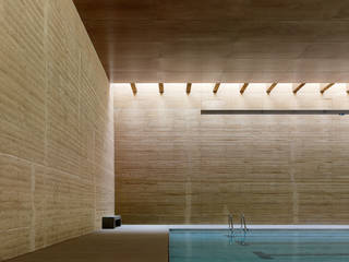 COVERED HEATED SWIMMING POOL IN TORO, ZAMORA (SPAIN), Vier Arquitectos Vier Arquitectos Modern living