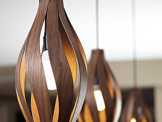 Cocoon Pendant light, MacMaster Design MacMaster Design Salas de estar modernas