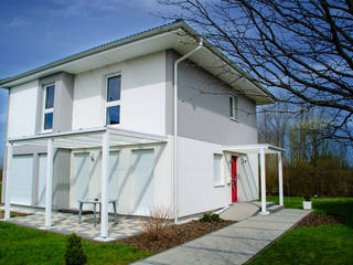 Neubau Einfamilienhaus in Berlin-Teltow, ENCON Baugesellschaft mbH ENCON Baugesellschaft mbH 모던스타일 주택