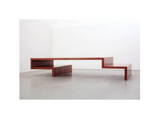 Couchtisch aus Birnbaumholz, Möbeldesign Möbeldesign Living roomSide tables & trays