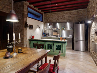 Manoir du Cleuyou, architektur-photos.de architektur-photos.de Classic style kitchen
