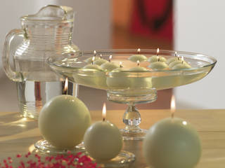 Ivory floating candles and ball candles The London Candle Company Modern houses Accessories & decoration