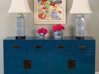 Teal Lacquer Sideboard homify Living room Lighting