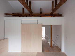 House in Shichiku, SHIMPEI ODA ARCHITECT’S OFFICE SHIMPEI ODA ARCHITECT’S OFFICE Rooms