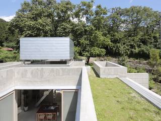 ヒュッテ閑馬, 上原和建築研究所/ Kazu Uehara Atelier, architects 上原和建築研究所/ Kazu Uehara Atelier, architects Eclectische