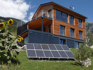 Passivhaus in der Schweiz: Energieversorgung in Eigenregie, Bau-Fritz GmbH & Co. KG Bau-Fritz GmbH & Co. KG Modern Houses