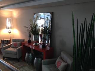 Tapetes, luxo e modernidade numa única peça!, Aline Silva Arquitetura Aline Silva Arquitetura Living room
