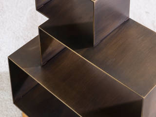 Bedside Tables, STUDIO RAZAVI ARCHITECTURE STUDIO RAZAVI ARCHITECTURE