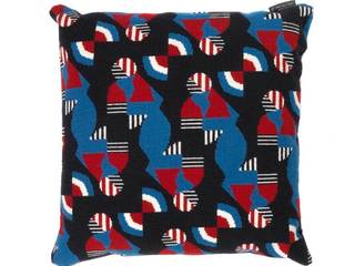 John Stefanidis Cushion Designs, Fine Cell Work Fine Cell Work モダンデザインの リビング