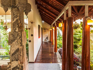 G Farm House, Kumar Moorthy & Associates Kumar Moorthy & Associates Jardines de estilo ecléctico