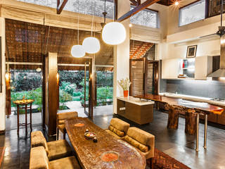 G Farm House, Kumar Moorthy & Associates Kumar Moorthy & Associates Eclectic style dining room