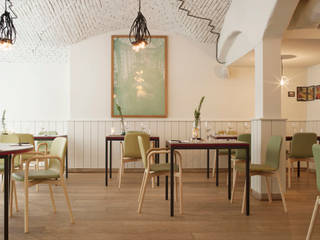 Two Tone chair, IWASAKI DESIGN STUDIO IWASAKI DESIGN STUDIO Dining room