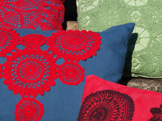 collection so fabric : le crochet, la p'tite fabrik la p'tite fabrik Livings de estilo moderno Lino Rosa