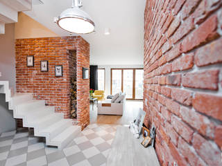 Willowa Aleja, NA NO WO ARCHITEKCI NA NO WO ARCHITEKCI Scandinavian style corridor, hallway& stairs