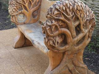 Tree seat, Tom Harvey Tom Harvey غرف اخرى