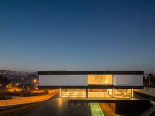 BE House, spaceworkers® spaceworkers® Casas modernas