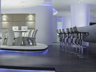 Privium ClubLounge, M+R interior architecture M+R interior architecture مساحات تجارية