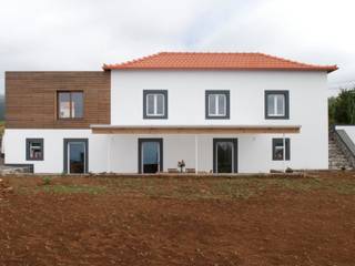 Quinta H | Öko-Renovierung | Madeira, Mayer & Selders Arquitectura Mayer & Selders Arquitectura Rustikale Häuser