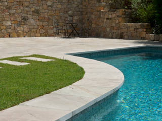 terrasse et piscine kandla gres beige, Vente Pierre Naturelle Vente Pierre Naturelle Mediterranean style pool
