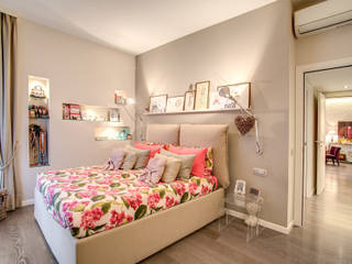 COVIELLO: I dettagli di design arricchiscono lo spazio del soggiorno, MOB ARCHITECTS MOB ARCHITECTS Modern style bedroom