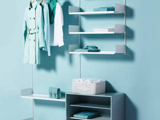 FLOATING SHELVING_OPEN DRESSROOM SOLUTION, THE THING FACTORY THE THING FACTORY Modern Giyinme Odası