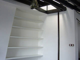 Appartement LT, Cittadini des Déserts Cittadini des Déserts Casas modernas: Ideas, diseños y decoración